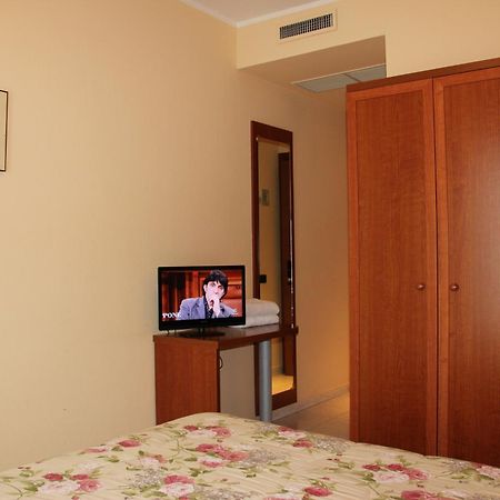 Demy Hotel Aulla Kamer foto