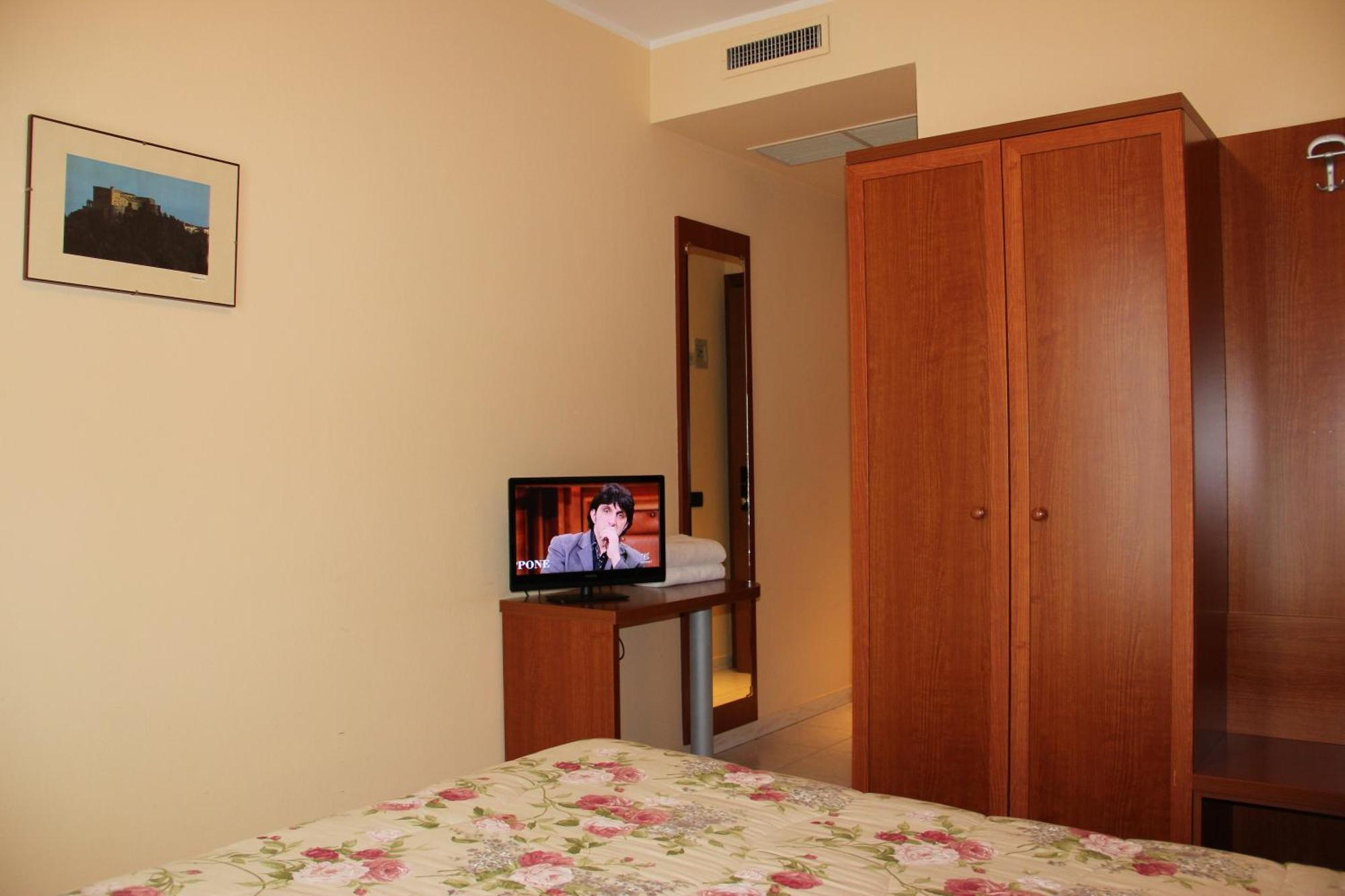Demy Hotel Aulla Kamer foto