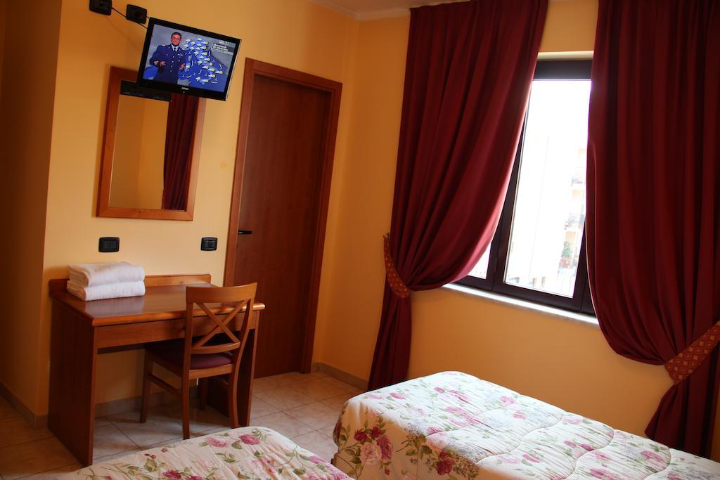 Demy Hotel Aulla Kamer foto
