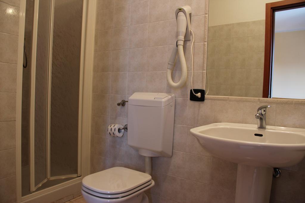 Demy Hotel Aulla Kamer foto